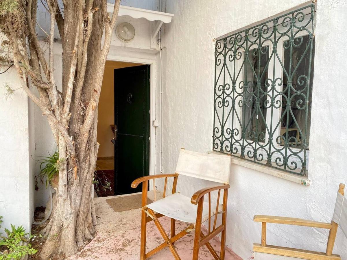 Si Brahim Studio Piscine, Sidi Bou Said Luaran gambar